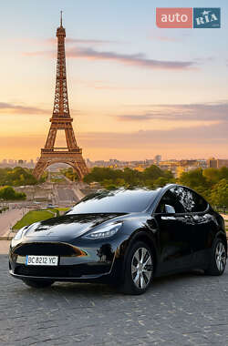 Внедорожник / Кроссовер Tesla Model Y 2020 в Львове