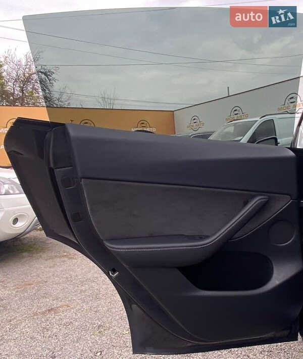 Внедорожник / Кроссовер Tesla Model Y 2023 в Ровно фото 35 Внедорожник / Кроссовер Tesla Model Y 2023 в Ровно