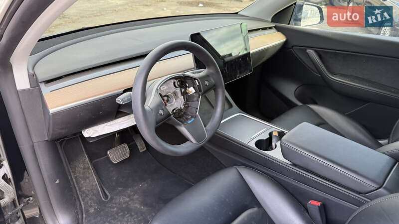 Позашляховик / Кросовер Tesla Model Y 2021 в Луцьку фото 9 Позашляховик / Кросовер Tesla Model Y 2021 в Луцьку