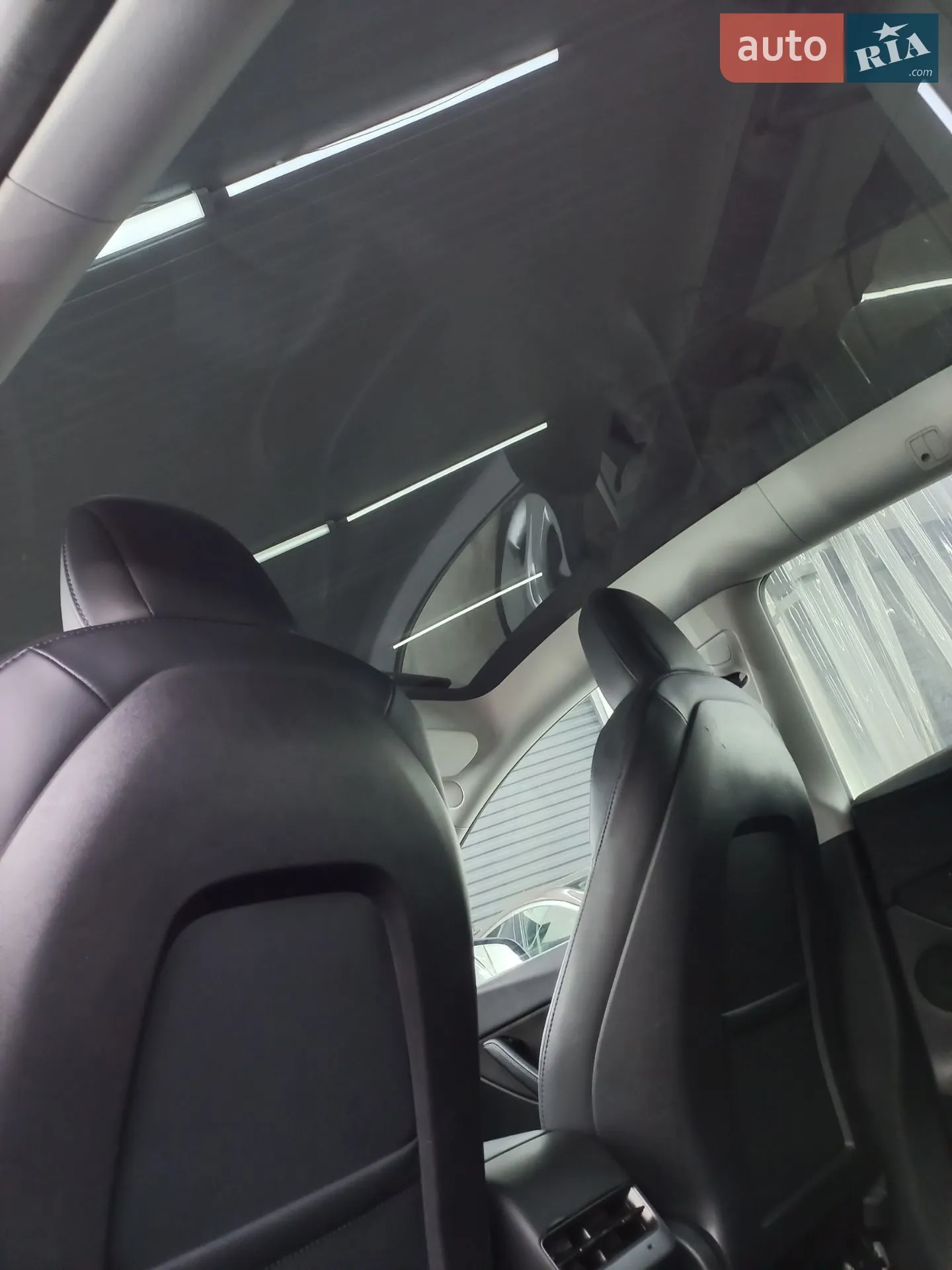 2021 Tesla Model Y - мініатюра 8