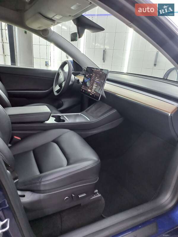 Позашляховик / Кросовер Tesla Model Y 2021 в Львові фото 16 Позашляховик / Кросовер Tesla Model Y 2021 в Львові
