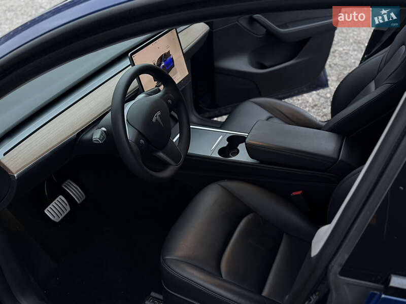 Позашляховик / Кросовер Tesla Model Y 2022 в Києві