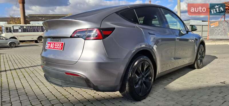 Позашляховик / Кросовер Tesla Model Y 2024 в Мукачевому фото 8 Позашляховик / Кросовер Tesla Model Y 2024 в Мукачевому