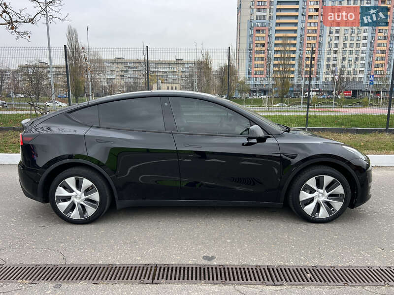 Внедорожник / Кроссовер Tesla Model Y 2022 в Киеве фото 6 Внедорожник / Кроссовер Tesla Model Y 2022 в Киеве
