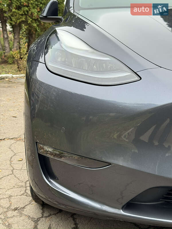 Позашляховик / Кросовер Tesla Model Y 2022 в Рівному