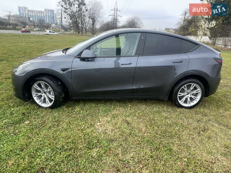 Внедорожник / Кроссовер Tesla Model Y 2023 в Львове фото 5 Внедорожник / Кроссовер Tesla Model Y 2023 в Львове