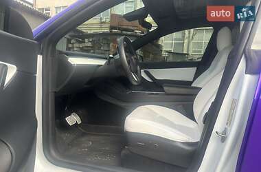 Внедорожник / Кроссовер Tesla Model Y 2022 в Львове