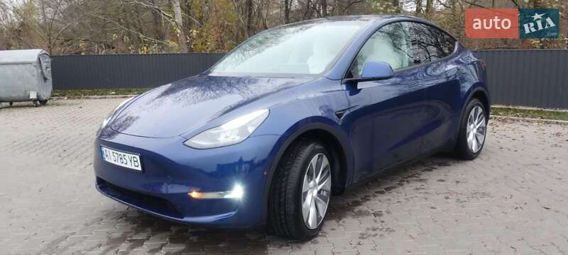 Внедорожник / Кроссовер Tesla Model Y 2020 в Киеве