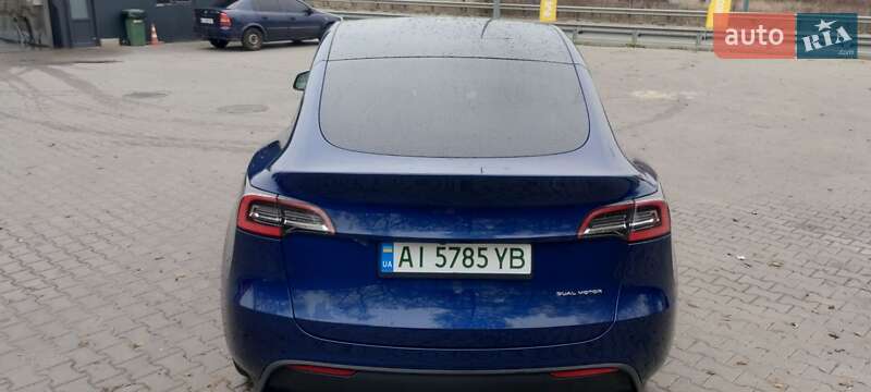 Внедорожник / Кроссовер Tesla Model Y 2020 в Киеве