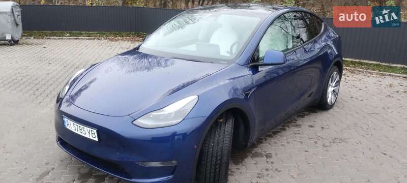 Внедорожник / Кроссовер Tesla Model Y 2020 в Киеве