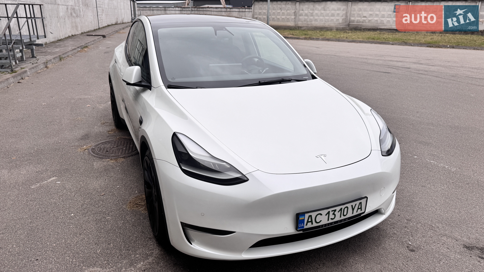 2022 Tesla Model Y - мініатюра 5