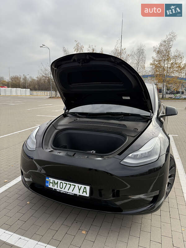 Внедорожник / Кроссовер Tesla Model Y 2023 в Сумах