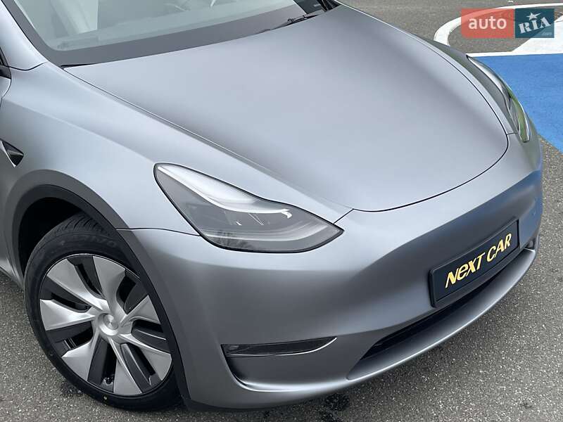 Позашляховик / Кросовер Tesla Model Y 2024 в Києві