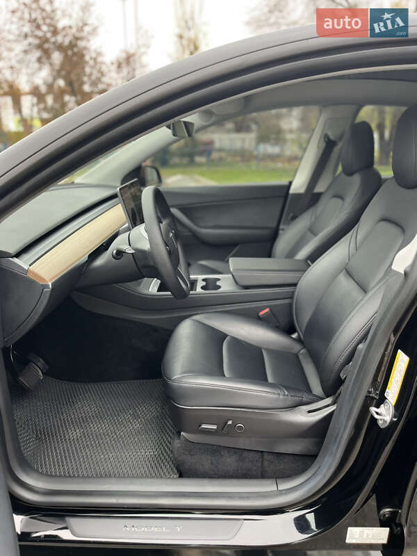 Внедорожник / Кроссовер Tesla Model Y 2021 в Николаеве