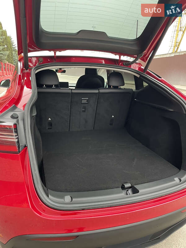 Позашляховик / Кросовер Tesla Model Y 2023 в Рівному фото 13 Позашляховик / Кросовер Tesla Model Y 2023 в Рівному