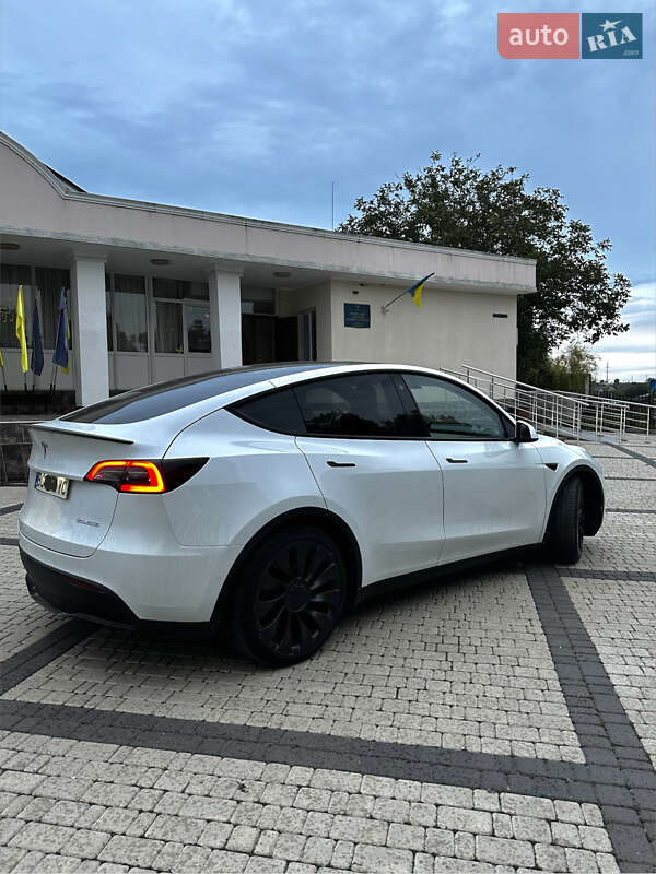 Внедорожник / Кроссовер Tesla Model Y 2022 в Визирке