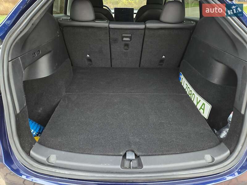 Позашляховик / Кросовер Tesla Model Y 2021 в Обухові фото 37 Позашляховик / Кросовер Tesla Model Y 2021 в Обухові