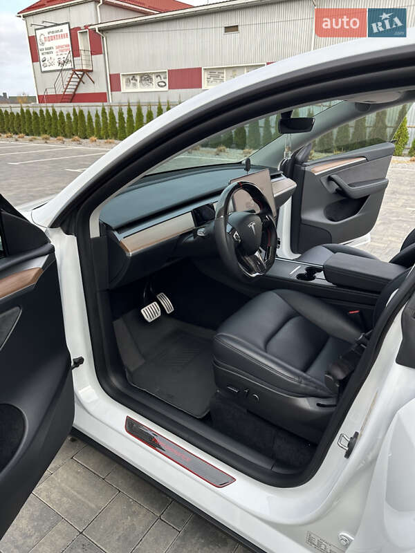 Внедорожник / Кроссовер Tesla Model Y 2023 в Луцке фото 11 Внедорожник / Кроссовер Tesla Model Y 2023 в Луцке