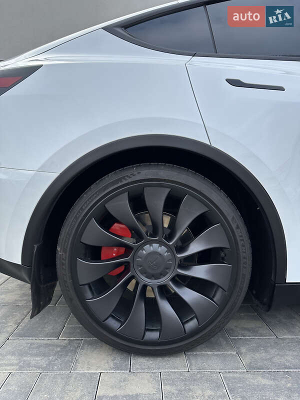 Внедорожник / Кроссовер Tesla Model Y 2023 в Луцке фото 27 Внедорожник / Кроссовер Tesla Model Y 2023 в Луцке