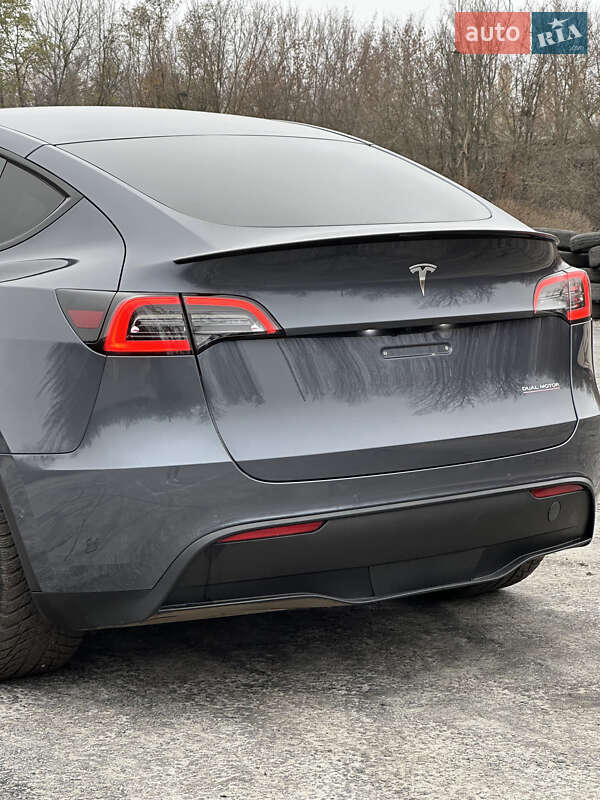 Внедорожник / Кроссовер Tesla Model Y 2021 в Харькове