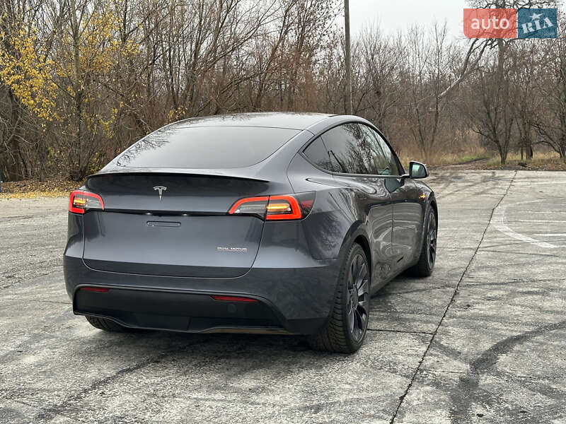 Внедорожник / Кроссовер Tesla Model Y 2021 в Харькове
