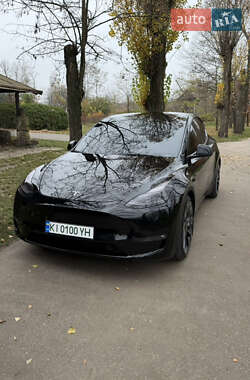 Внедорожник / Кроссовер Tesla Model Y 2023 в Киеве