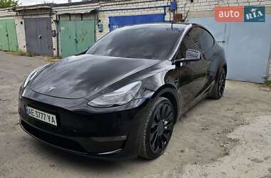 Позашляховик / Кросовер Tesla Model Y 2022 в Дніпрі