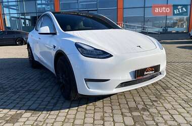 Позашляховик / Кросовер Tesla Model Y 2021 в Львові