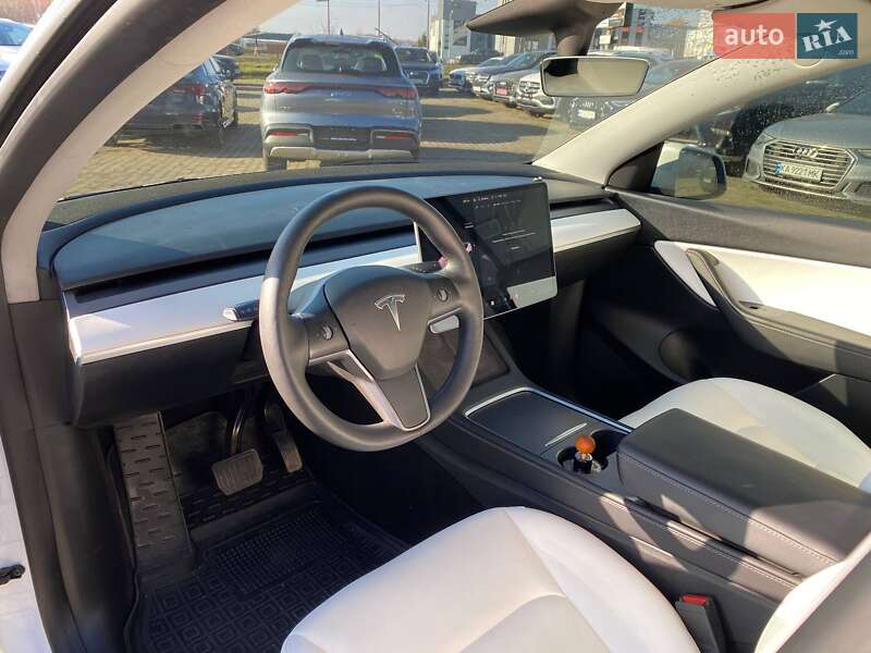 Позашляховик / Кросовер Tesla Model Y 2021 в Львові фото 10 Позашляховик / Кросовер Tesla Model Y 2021 в Львові