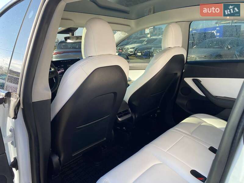 Позашляховик / Кросовер Tesla Model Y 2021 в Львові фото 19 Позашляховик / Кросовер Tesla Model Y 2021 в Львові