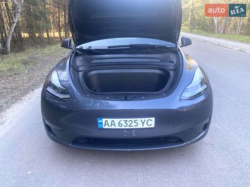 Позашляховик / Кросовер Tesla Model Y 2023 в Києві