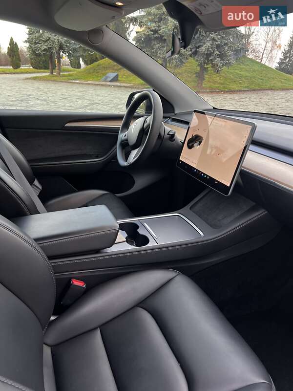 Внедорожник / Кроссовер Tesla Model Y 2023 в Дубно фото 13 Внедорожник / Кроссовер Tesla Model Y 2023 в Дубно