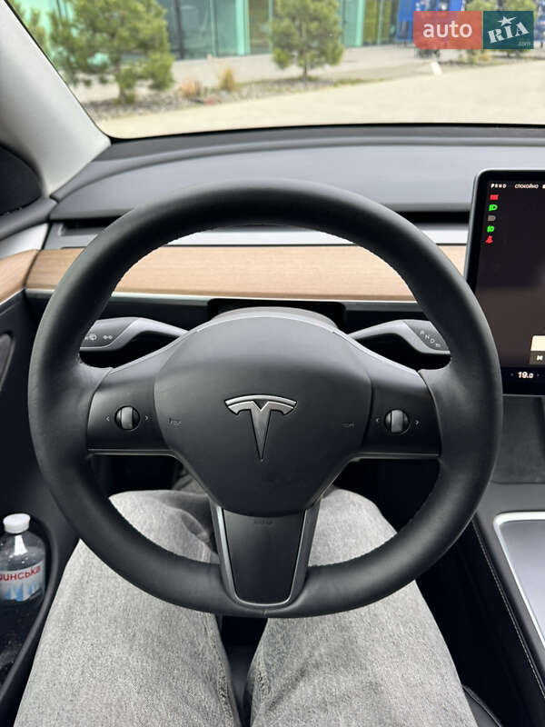 Внедорожник / Кроссовер Tesla Model Y 2022 в Хмельницком фото 22 Внедорожник / Кроссовер Tesla Model Y 2022 в Хмельницком