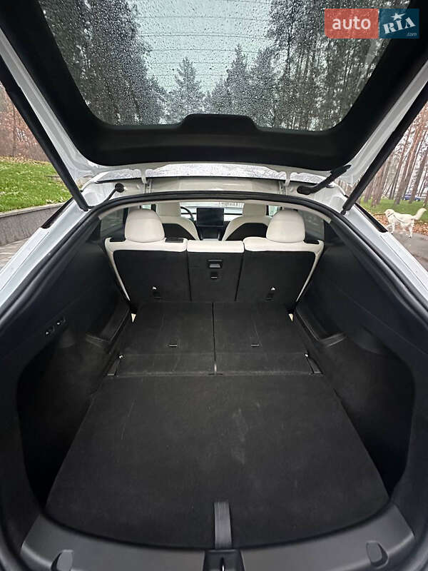 Внедорожник / Кроссовер Tesla Model Y 2023 в Василькове