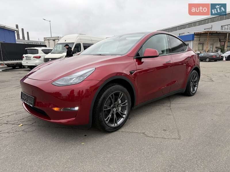 Tesla Model Y 2024 Tesla Model Y 2024
