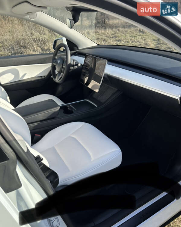 Внедорожник / Кроссовер Tesla Model Y 2022 в Фастове