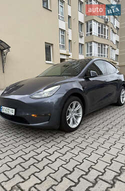 Позашляховик / Кросовер Tesla Model Y 2023 в Хмельницькому