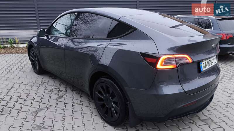 Позашляховик / Кросовер Tesla Model Y 2022 в Києві фото 7 Позашляховик / Кросовер Tesla Model Y 2022 в Києві