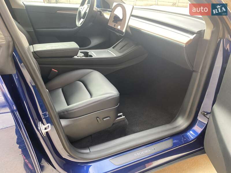 Внедорожник / Кроссовер Tesla Model Y 2023 в Луцке фото 14 Внедорожник / Кроссовер Tesla Model Y 2023 в Луцке