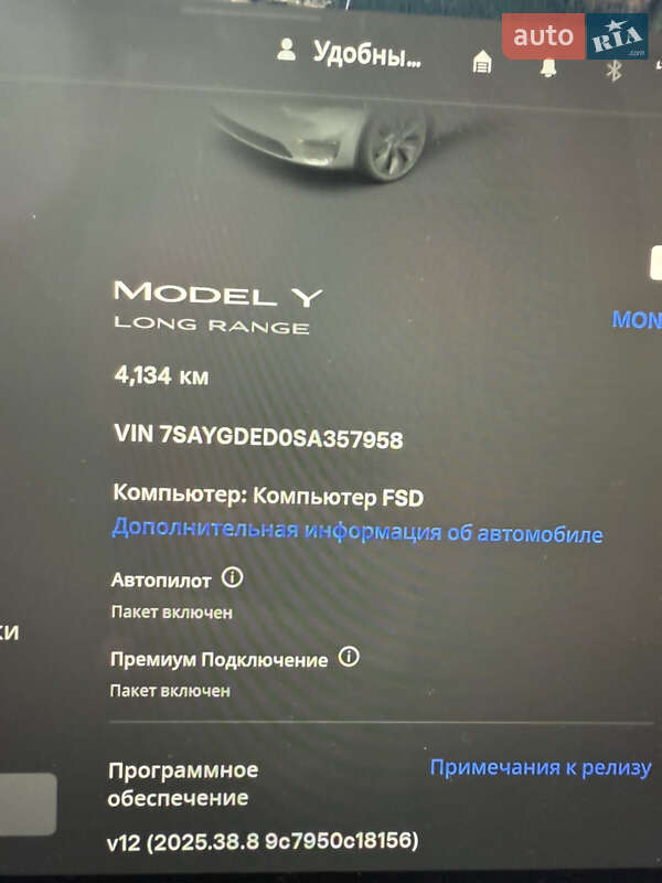 Позашляховик / Кросовер Tesla Model Y 2024 в Києві