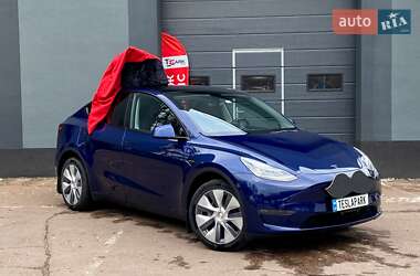 Внедорожник / Кроссовер Tesla Model Y 2023 в Киеве