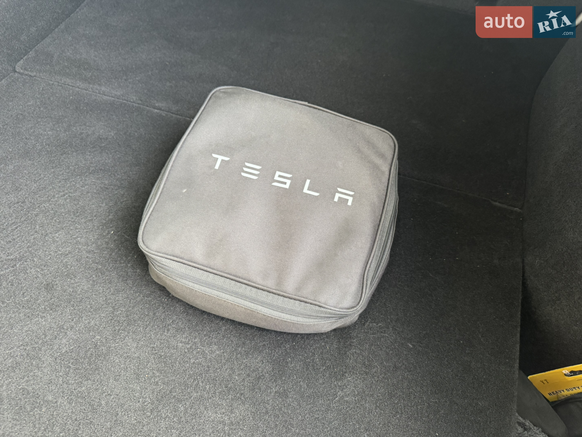 2023 Tesla Model Y - мініатюра 9