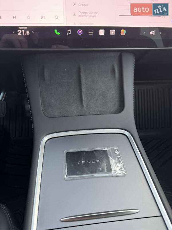 Позашляховик / Кросовер Tesla Model Y 2024 в Києві фото 19 Позашляховик / Кросовер Tesla Model Y 2024 в Києві