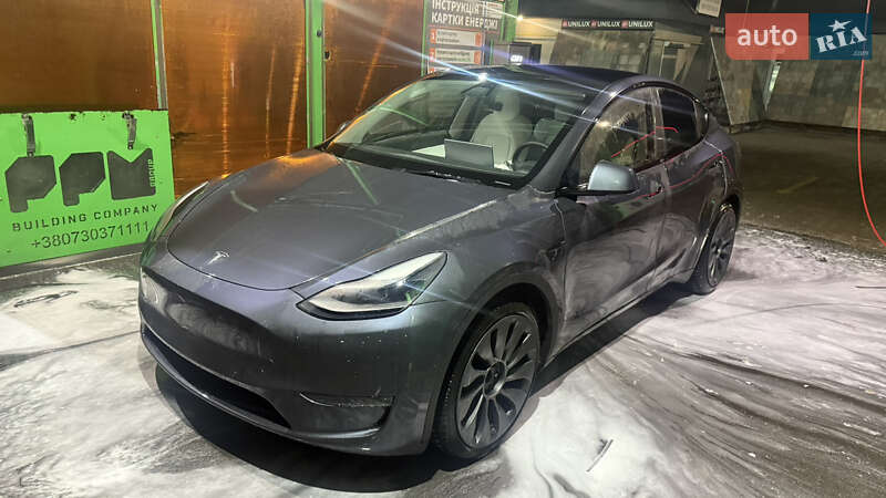 Внедорожник / Кроссовер Tesla Model Y 2022 в Киеве фото 4 Внедорожник / Кроссовер Tesla Model Y 2022 в Киеве