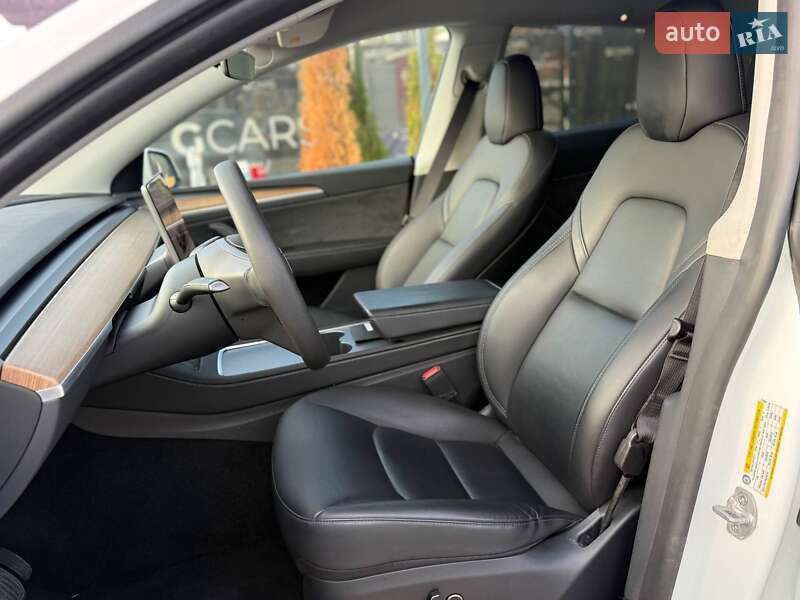 Позашляховик / Кросовер Tesla Model Y 2023 в Києві