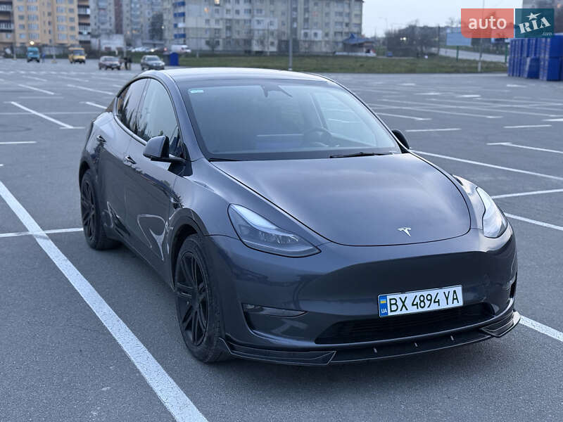 Tesla Model Y 2023 Tesla Model Y 2023