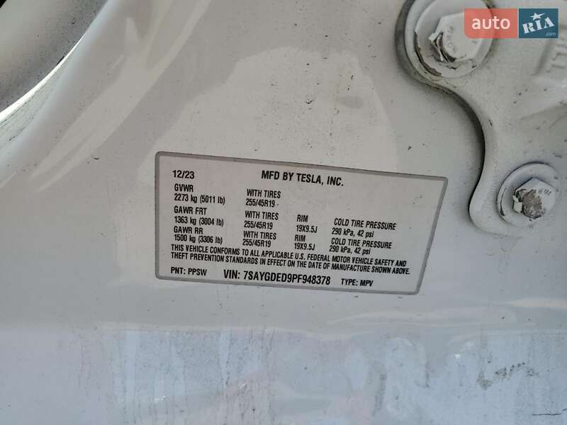 Позашляховик / Кросовер Tesla Model Y 2023 в Івано-Франківську фото 12 Позашляховик / Кросовер Tesla Model Y 2023 в Івано-Франківську