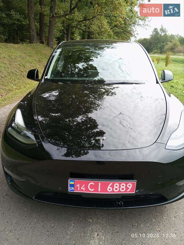Позашляховик / Кросовер Tesla Model Y 2022 в Дрогобичі фото 5 Позашляховик / Кросовер Tesla Model Y 2022 в Дрогобичі