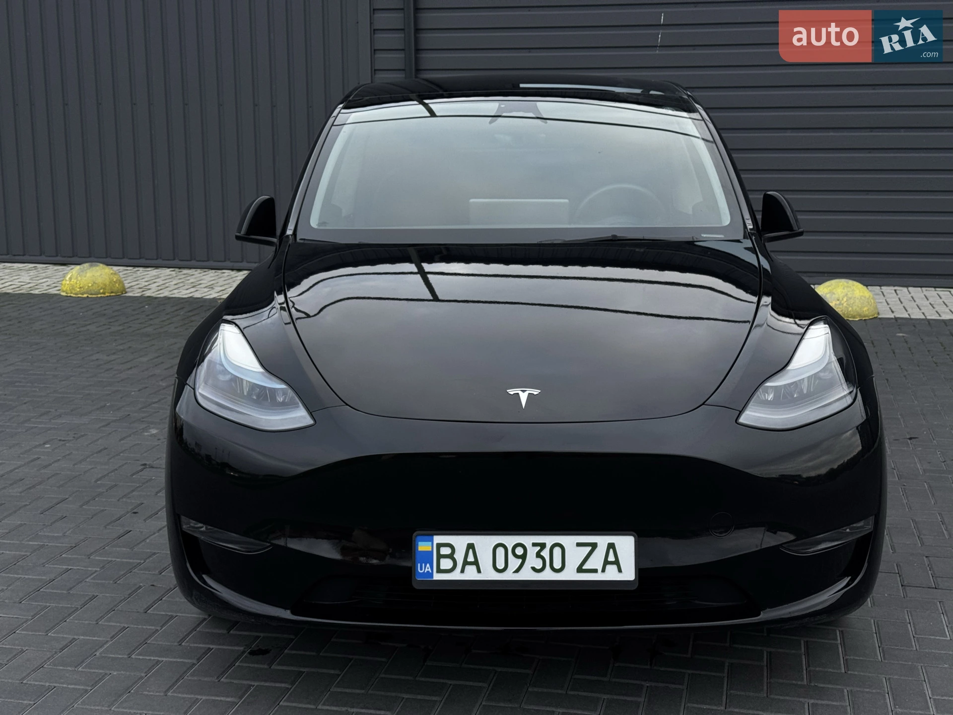2023 Tesla Model Y - мініатюра 2