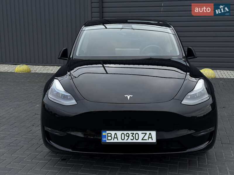 Позашляховик / Кросовер Tesla Model Y 2023 в Києві